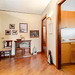 Hostdomus - Skyline Appartamento *